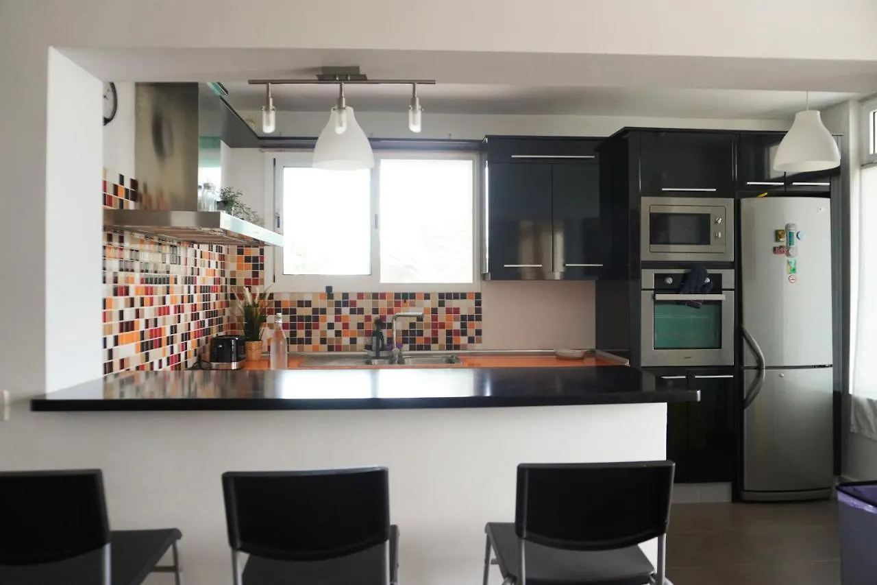 Апартаменты Modern House In Bajamar Бахамар