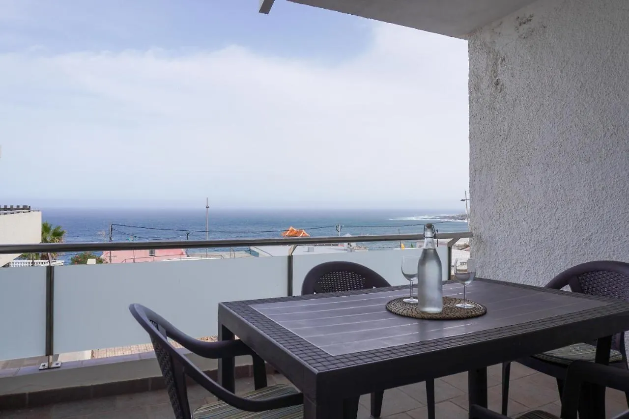 Апартаменты Modern House In Bajamar Бахамар